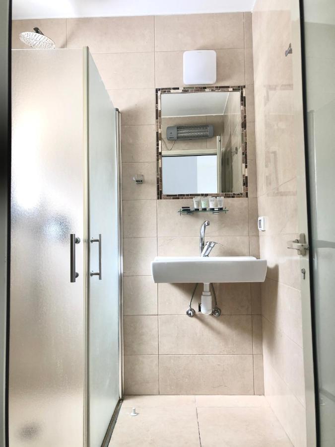 Bat Galim - Luxury Apartment By The Sea Haifa Eksteriør billede